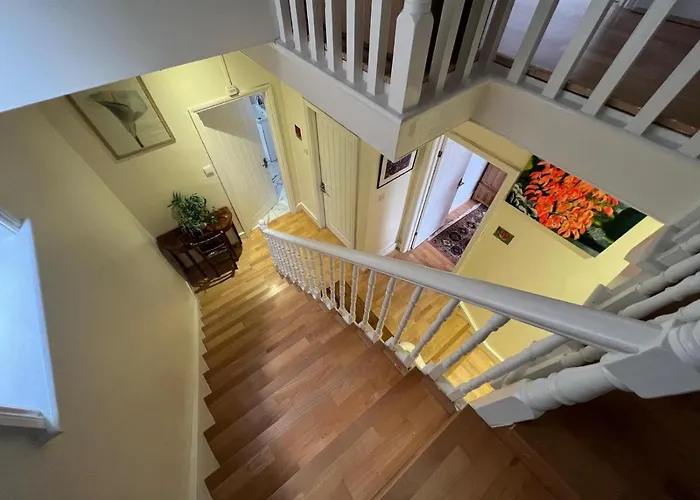 Grand Tulse Hill Villa